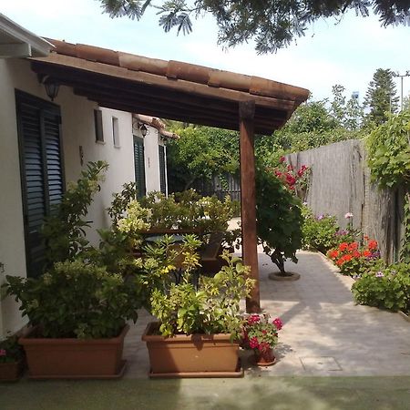 Villa Verdemare Naxos Джардини-Наксос Экстерьер фото